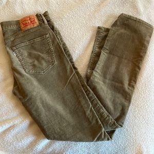 Levi Corduroy Pants